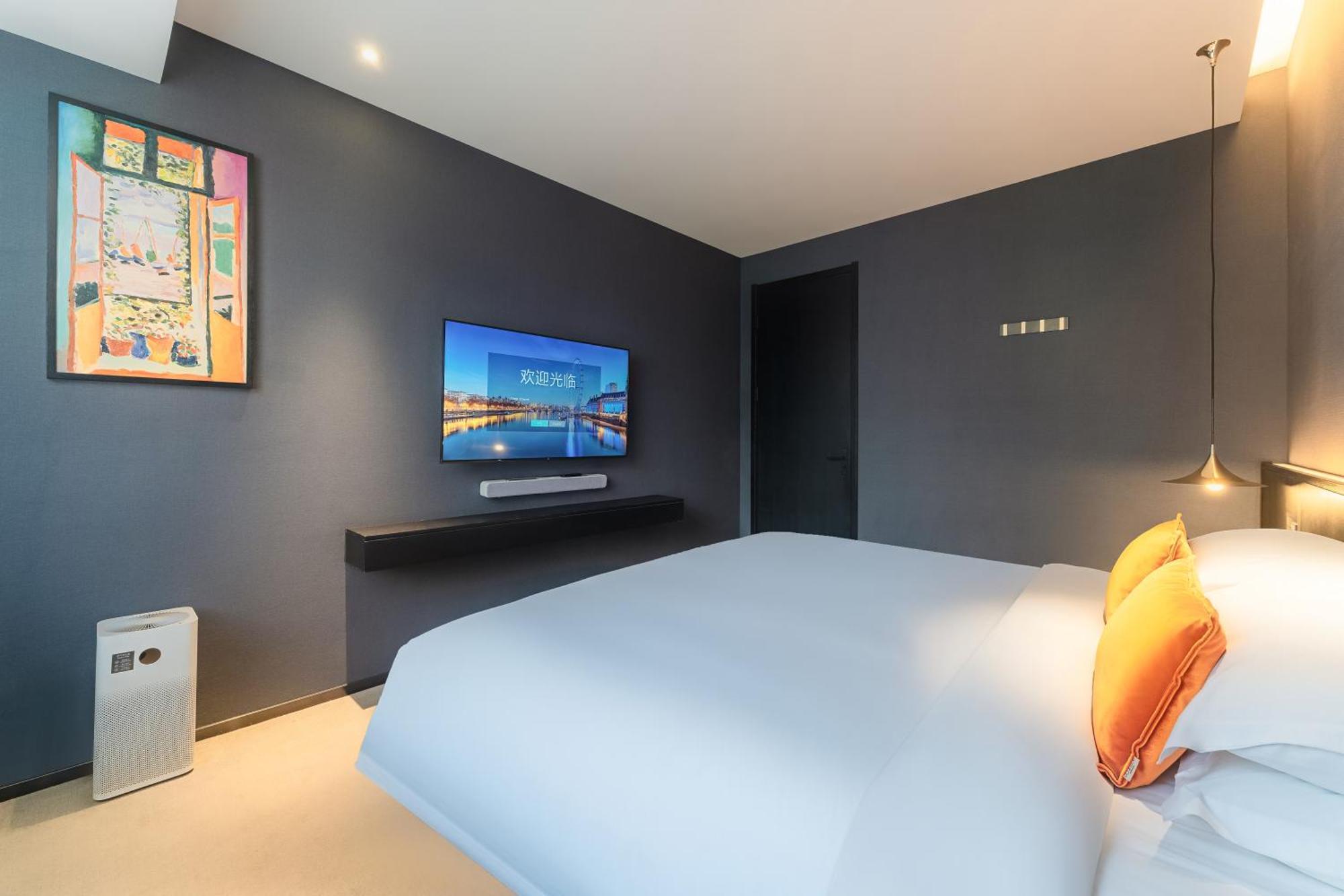 Hesu Designer Hotel & Suites -Near Xi'An Drum Tower And Yongning Gate -Free Laundry Luggage Storage -Kitty Cafe With Freshly Ground Coffee -24H Front Desk -English Service Exterior photo