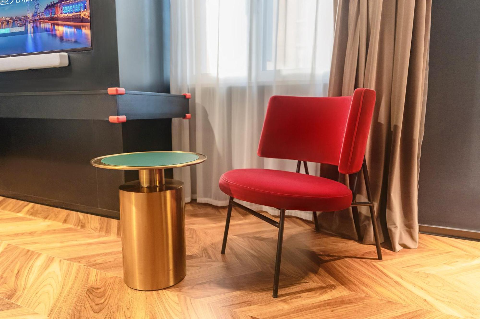 Hesu Designer Hotel & Suites -Near Xi'An Drum Tower And Yongning Gate -Free Laundry Luggage Storage -Kitty Cafe With Freshly Ground Coffee -24H Front Desk -English Service Exterior photo